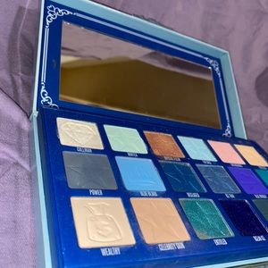 Jeffree Star Blue Blood Palette